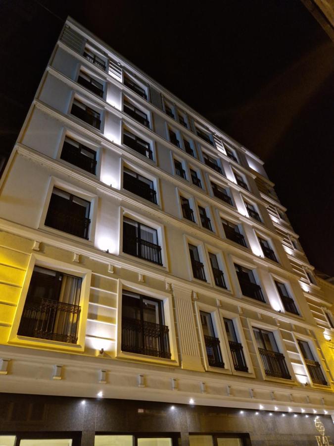 H41 Luxury Suites Belgrado Exterior foto